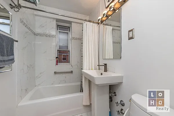 Rented by LoHo Realty | media 7