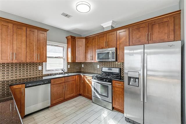 1st image of 137 Terrace Ave Unit 1