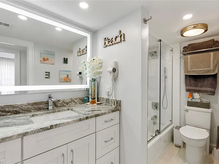 4005 Gulf Shore Blvd N #904 — Photo 18