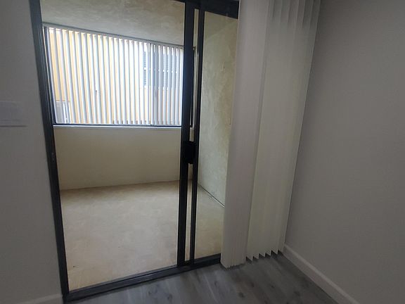 3rd image of 318 Concord St #8