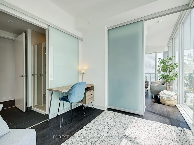 15 Grenville St #4708 — Photo 17