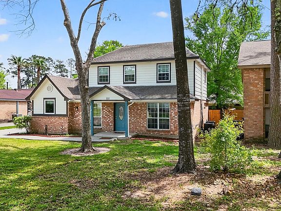 3rd image of 511 Enchanted Ln