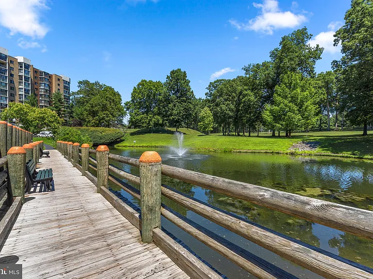 3005 S Leisure World Blvd #211 — Photo 47