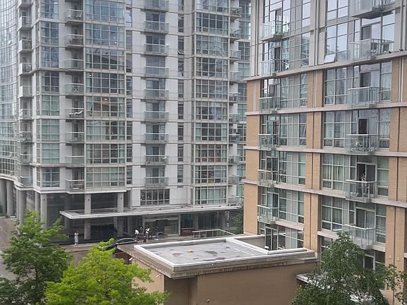 5th image of 10 Navy Wharf Ct