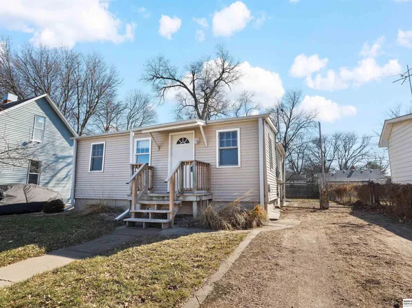 1415 E 6th St, Fremont, NE 68025