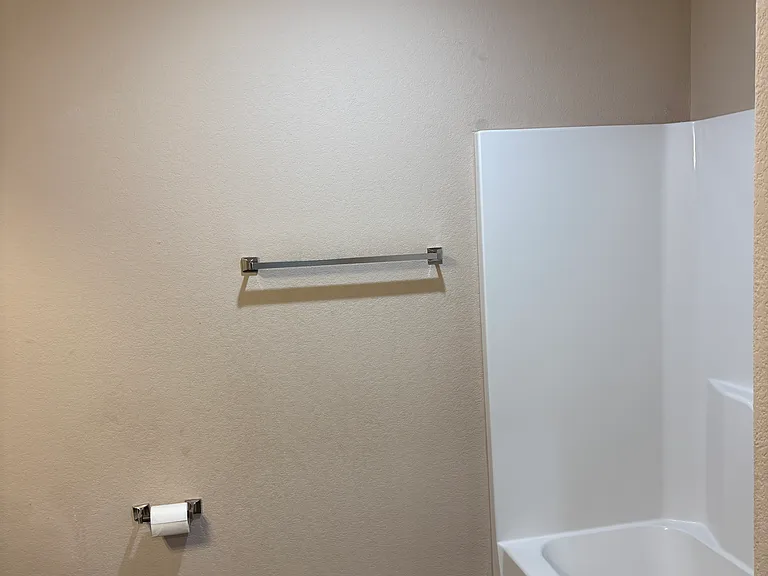 450 Rineel Ave — Photo 14