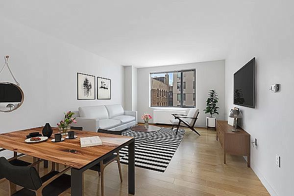1st image of 4609 11th St APT 5F