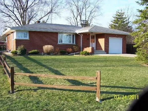 1922 Cowing Ln, Crest Hill, IL 60403