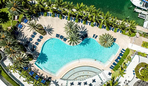 Flamingo South Beach Photo 1