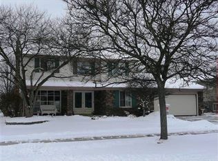 7169 Chadwick Ct, Canton, MI 48187