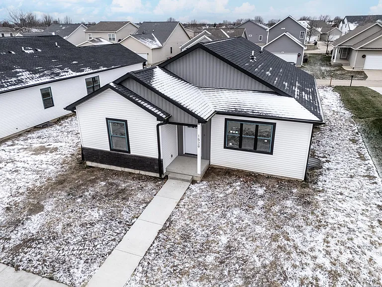 1527 Duncannon Dr — Photo 35