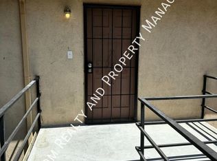 2308 17th St APT D, Bakersfield, CA 93301