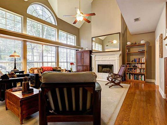 5th image of 1216 Bluewater Dr