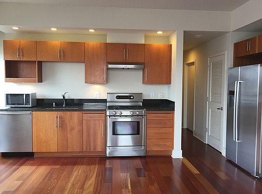 4th image of 88 E San Fernando St Unit 1302