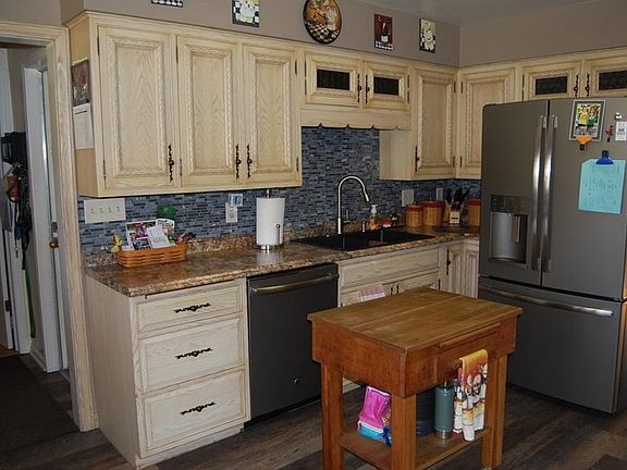 4th image of 5855 Sampson Dr