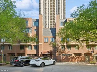 1720 N La Salle Dr APT 23, Chicago, IL 60614