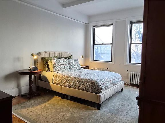 5th image of 363-377 Mount Prospect Ave #1B