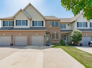 6608 Mine Dr, Macungie, PA 18062