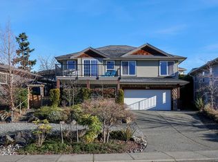 2471 Avro Arrow Dr, Comox, BC V9M 0A6