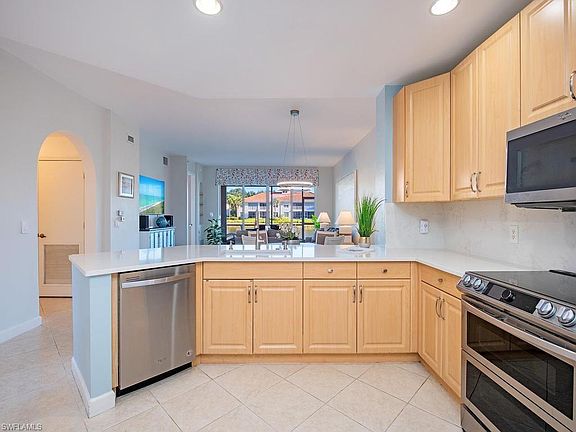 5th image of 3049 Driftwood WAY #3803