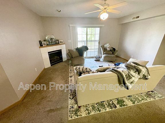 2nd image of 2262 Holiday Rd APT 112