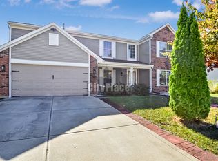 6677 W Longview Dr, McCordsville, IN 46055