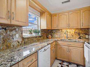 33 Dorset Dr #33-A, Boca Raton, FL 33434