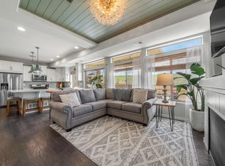 2911 Merry Rest Way, Castle Rock, CO 80109