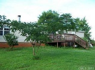 110 Red Oak Dr, Cherryville, NC 28021