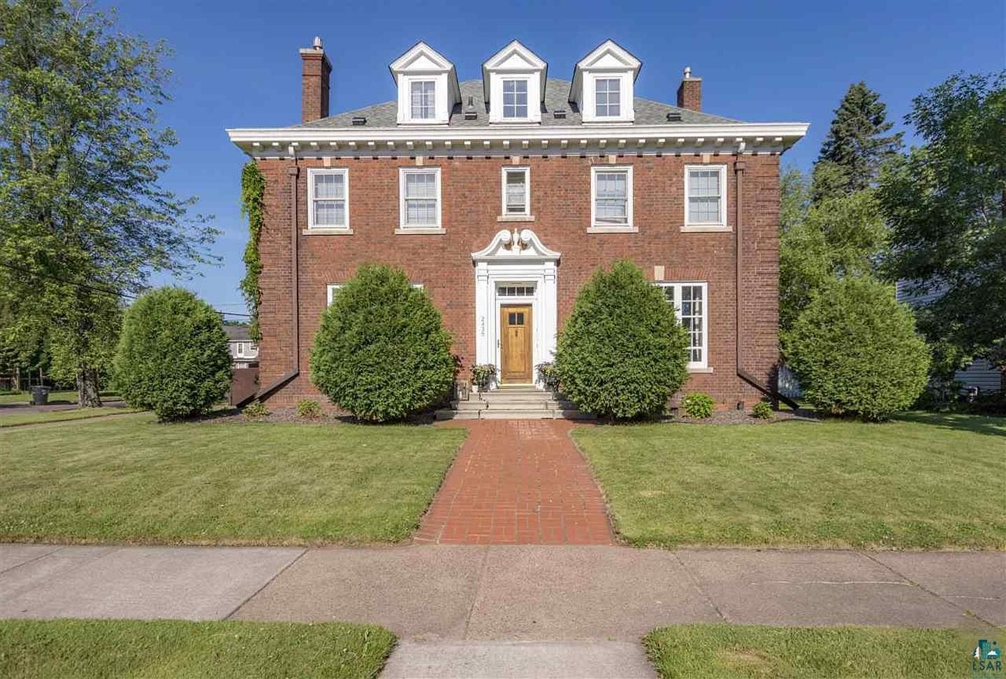 2435 Hammond Ave, Superior, WI 54880 Zillow