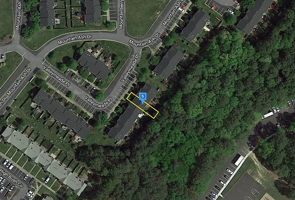 1st image of 2405 Valleymeade Pl