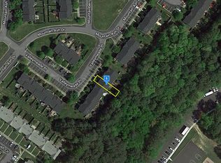 2405 Valleymeade Pl, Glen Allen, VA 23060