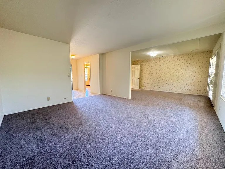 762 Corvey Cir — Photo 7