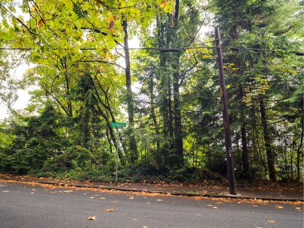 2174 NW Aspen Ave #W, Portland, OR 97210