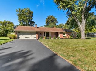 6561 Fieldson Rd, Dayton, OH 45459