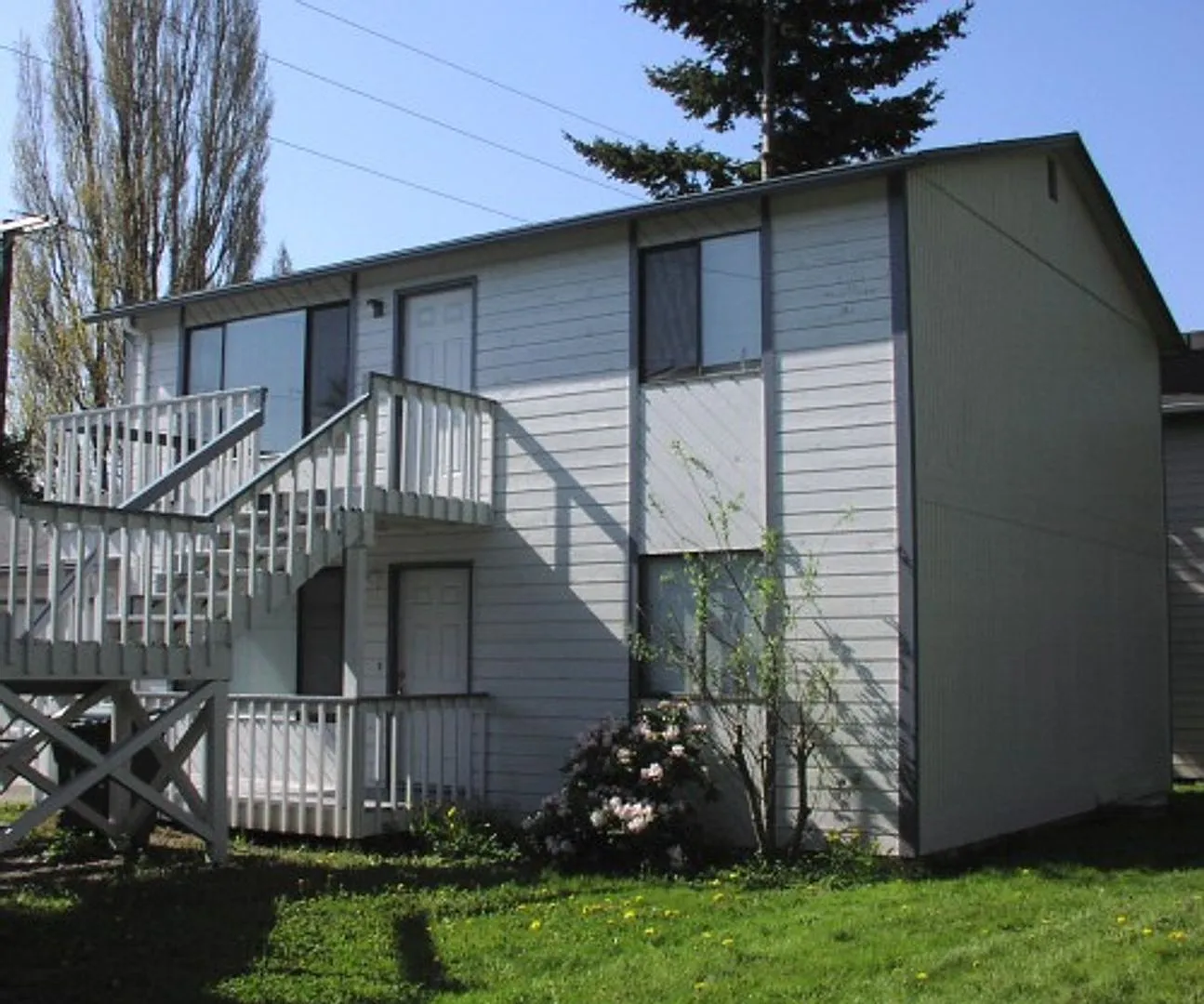 1411 G St — Photo 3