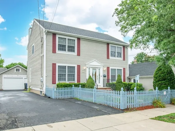 104 Romain Avenue, Pompton Lakes Boro, NJ 07442