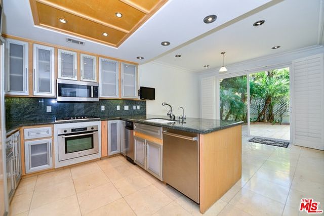 1st image of 6473 Zuma View Pl Unit 135