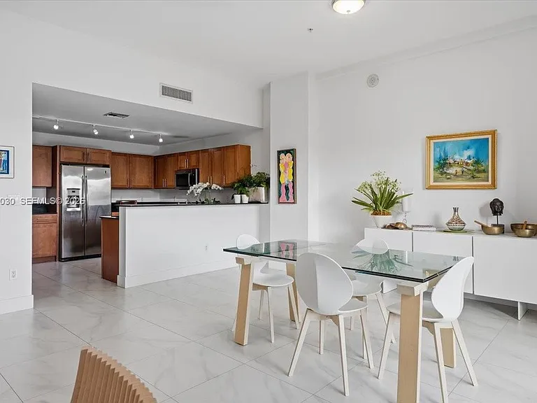 8390 SW 72nd Ave — Photo 10