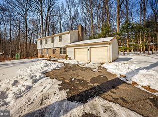 2 Chellis Ct, Owings Mills, MD 21117