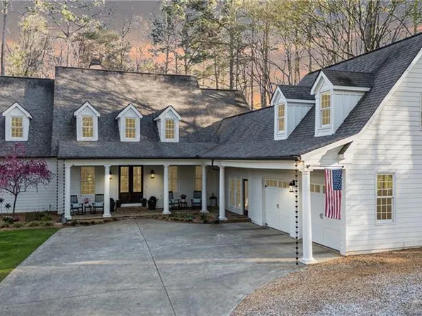 1995 Birmingham Rd, Milton, GA 30004