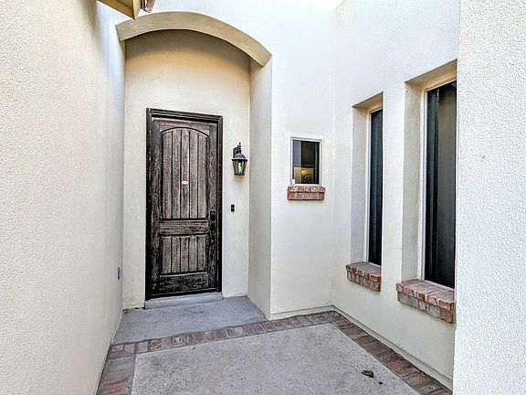 3rd image of 1645 Land Rush St