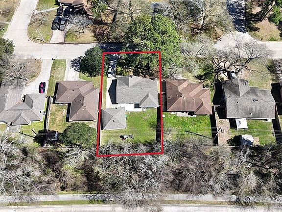 3rd image of 4023 Hermitage Hollow Lane