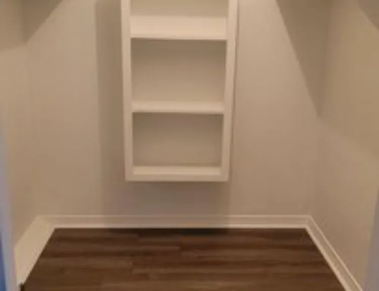735 Wicklow Pl — Photo 4