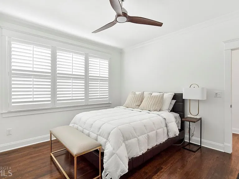 second bedroom