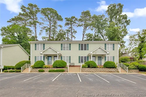 425 Cityview Ln Photo 1