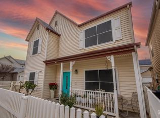 2102 Basilone Way, Bakersfield, CA 93301