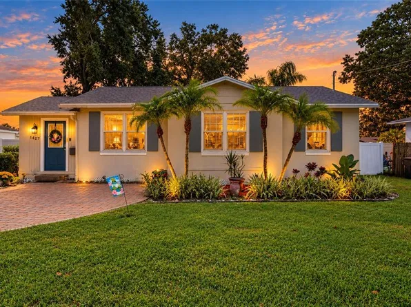 1427 E COMANCHE AVENUE, TAMPA, FL 33604