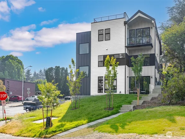 5718 NE 65th Street, Seattle, WA 98115