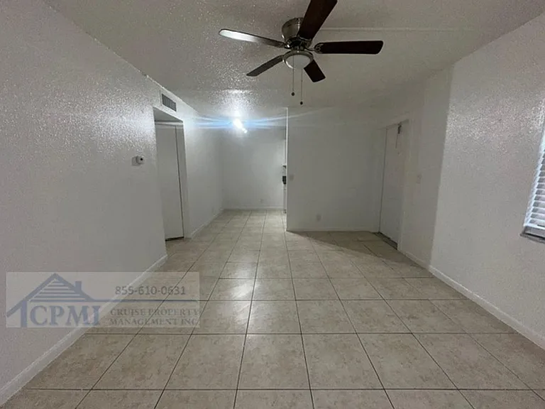 Riverside Manor/N'ice Apartments - 889 Riverside Drive, Ft. Lauderdale, FL 33312 — Photo 44